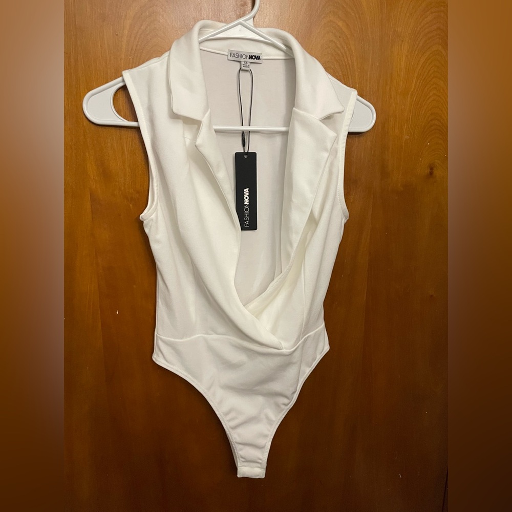 Fashion Nova Elegant White Bodysuit